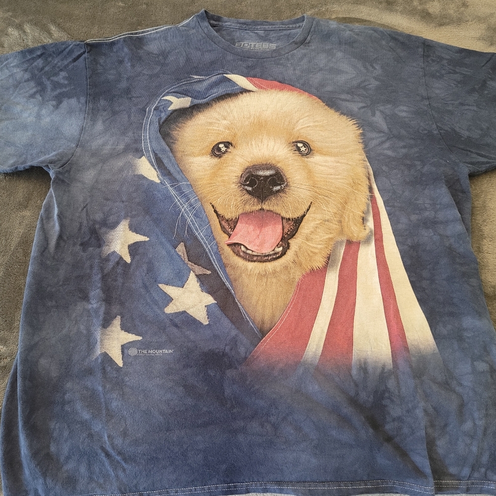 3D dog with American flag T-shirt 100% cotton dyed and printed in USA
